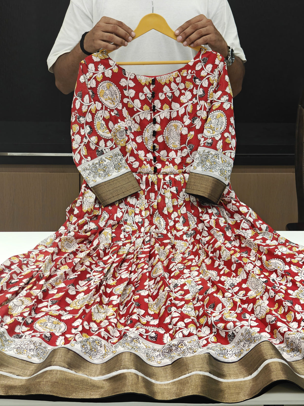 Elegant Silk Blend Anarkali Gown with Floral Embroidery