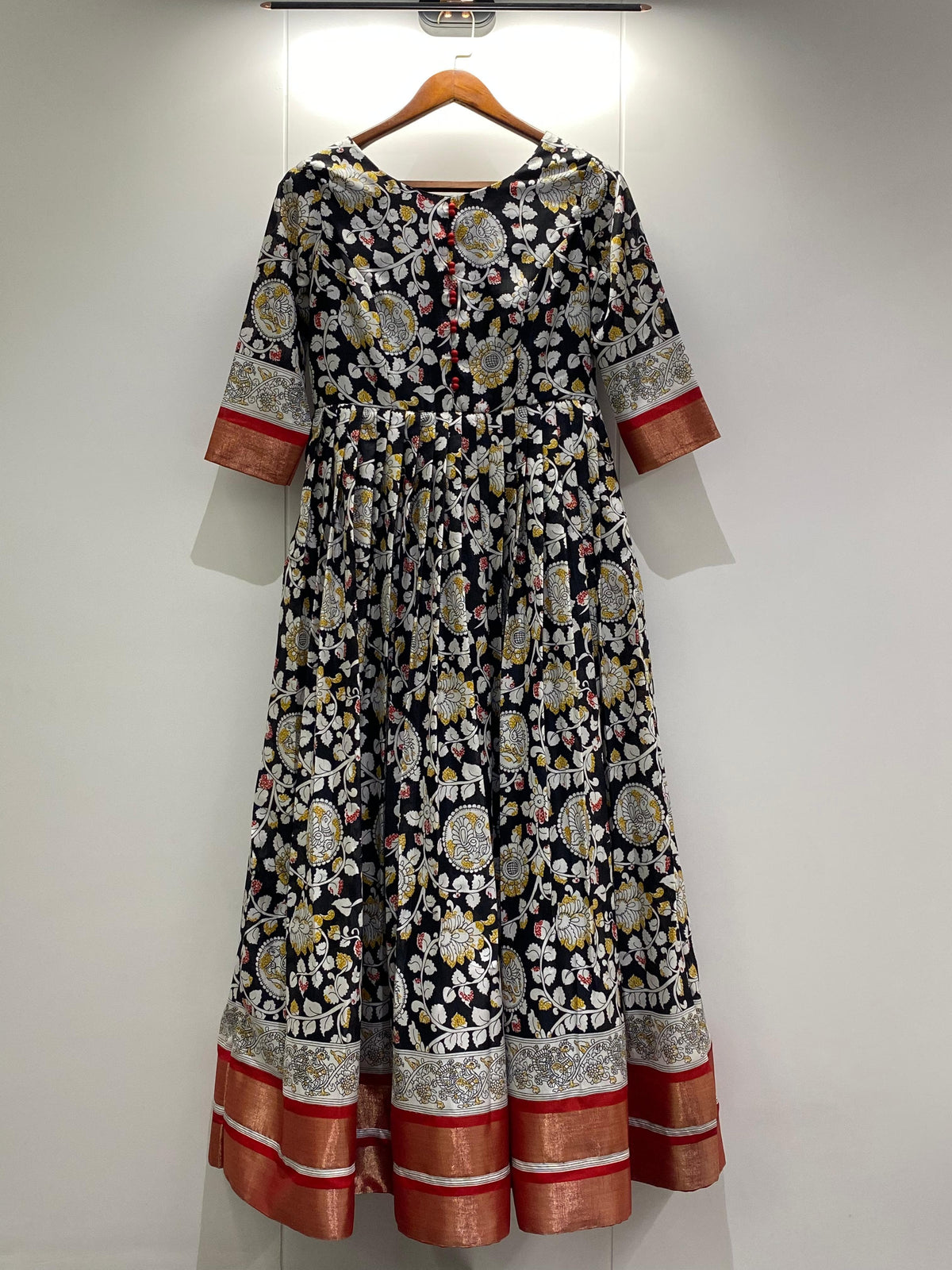 Elegant Silk Blend Anarkali Gown with Floral Embroidery