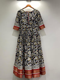 Elegant Silk Blend Anarkali Gown with Floral Embroidery