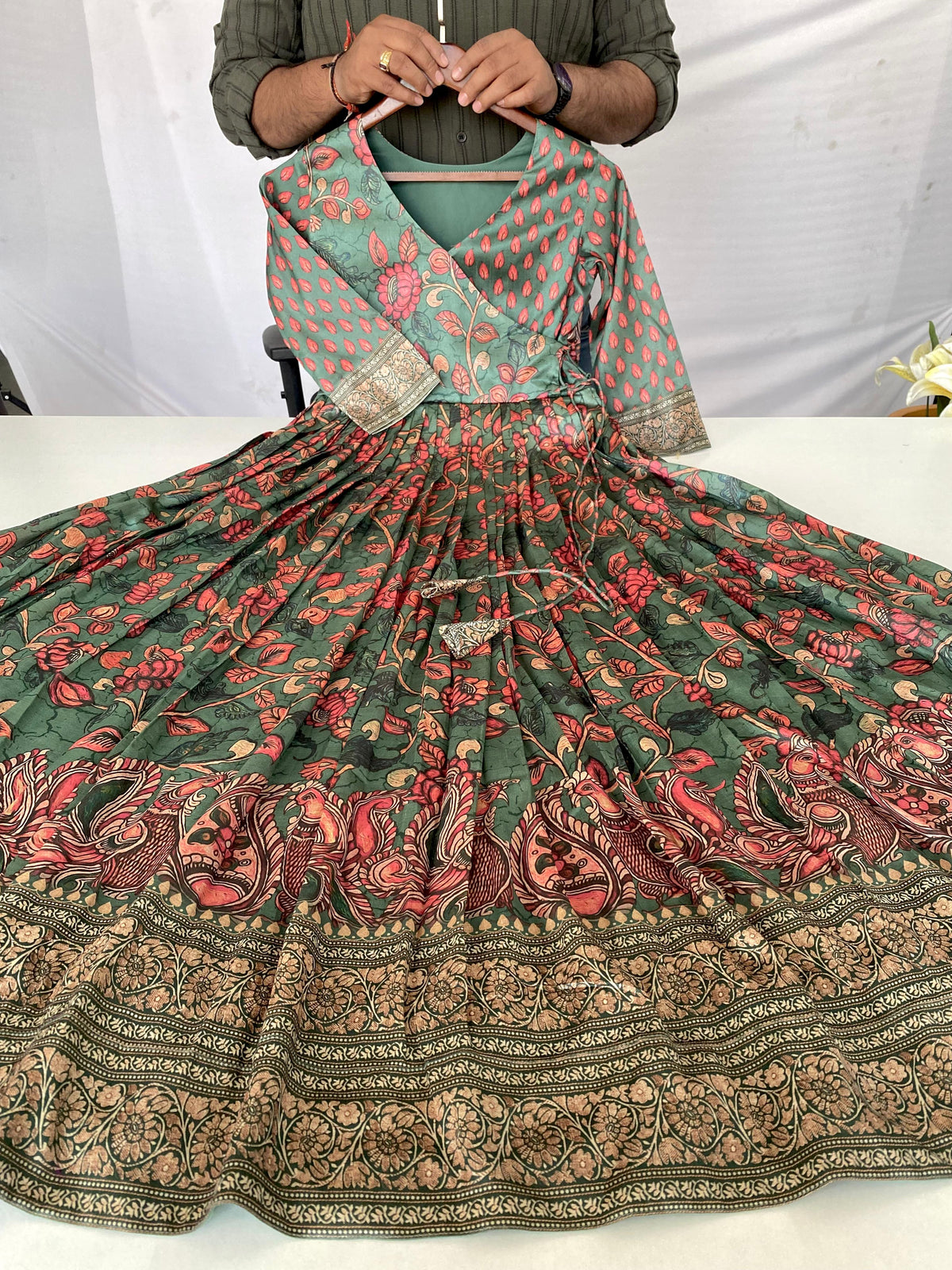 Luxurious Silk Blend Anarkali Gown - Pink Floral Print